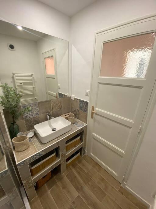 Beau T3 Proche Base Navale Et Ecoles Superieures Appartement Toulon Buitenkant foto